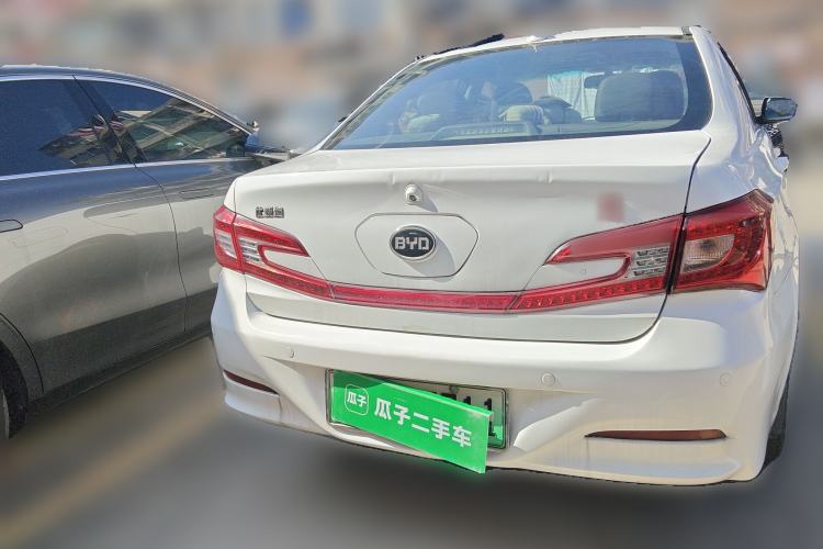 Used BYD Qin New Energy 2015 1.5T Dual-Crown Flagship Edition Rear