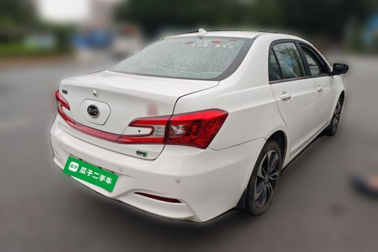 Used BYD Qin New Energy 2015 1.5T Dual-Crown Flagship Plus Edition Rear Right 45 Deg