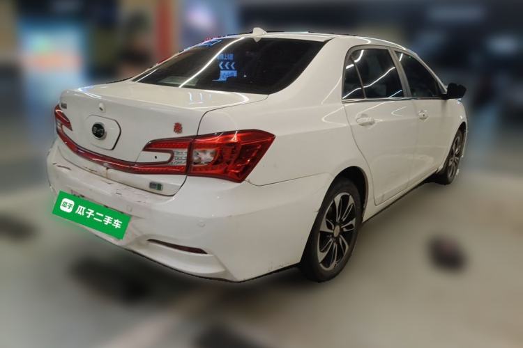 Used BYD Qin New Energy 2015 1.5T Dual-Crown Flagship Edition Rear Right 45 Deg