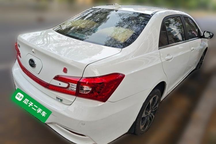 Used BYD Qin New Energy 2015 1.5T Dual-Crown Flagship Plus Edition Rear Right 45 Deg
