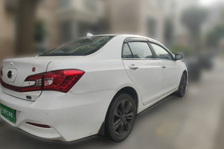 Used BYD Qin New Energy 2015 1.5T Dual-Crown Flagship Plus Edition Rear Right 45 Deg