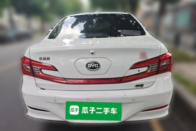 Used BYD Qin New Energy 2015 1.5T Dual-Crown Flagship Edition Rear