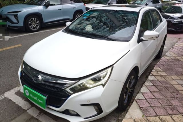 Used BYD Qin New Energy 2015 1.5T Dual-Crown Flagship Edition