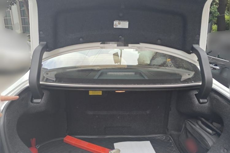 Used BYD Qin New Energy 2015 1.5T Dual-Crown Flagship Edition Trunk