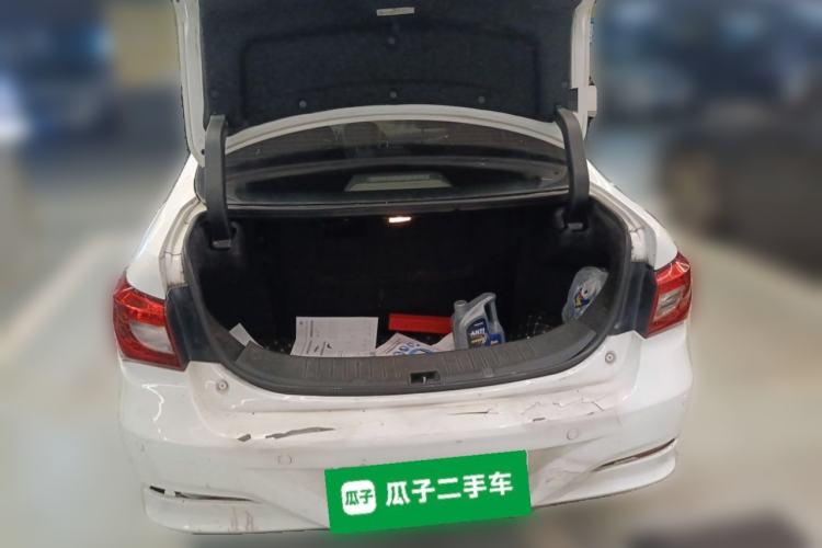 Used BYD Qin New Energy 2015 1.5T Dual-Crown Flagship Edition Trunk