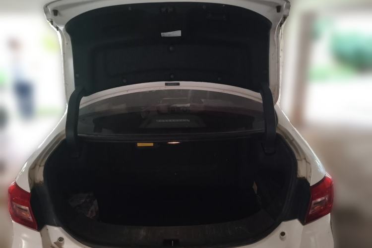 Used BYD Qin New Energy 2015 1.5T Dual-Crown Flagship Edition Trunk
