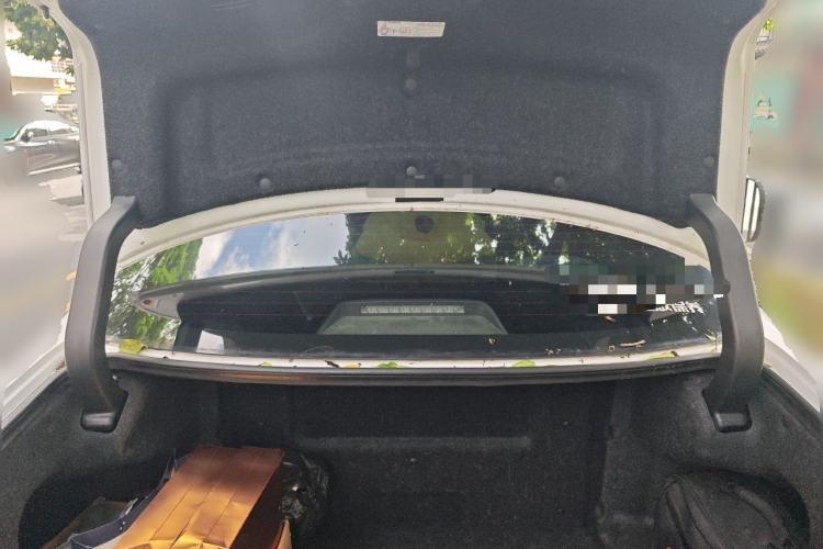 Used BYD Qin New Energy 2015 1.5T Dual-Crown Flagship Edition Trunk