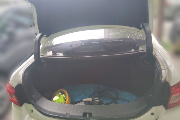 Used BYD Qin New Energy 2015 1.5T Dual-Crown Flagship Edition Trunk