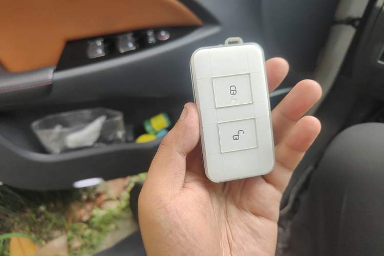 Used BYD Qin New Energy 2015 1.5T Dual-Crown Flagship Plus Edition Vehicle Key