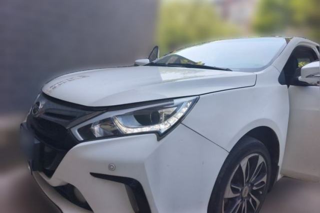 Used BYD Qin New Energy 2015 1.5T Dual-Crown Flagship Plus Edition