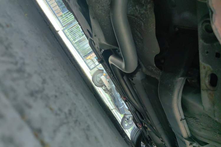 Used BYD Qin New Energy 2015 1.5T Dual-Crown Flagship Plus Edition Chassis Rear Right