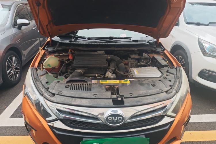 Used BYD Qin New Energy 2015 1.5T Dual-Crown Flagship Plus Edition Engine Bay