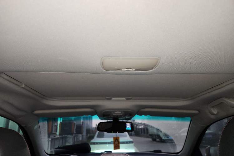 Used BYD Qin New Energy 2015 1.5T Dual-Crown Flagship Plus Edition Headliner