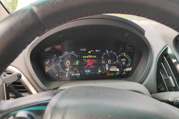 Used BYD Qin New Energy 2015 1.5T Dual-Crown Flagship Plus Edition Instrument Cluster