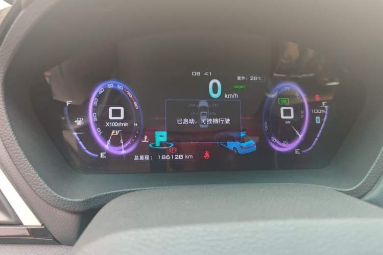 Used BYD Qin New Energy 2015 1.5T Dual-Crown Flagship Plus Edition Instrument Cluster