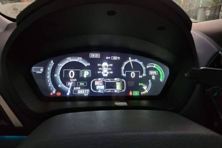 Used BYD Qin New Energy 2015 1.5T Dual-Crown Flagship Plus Edition Instrument Cluster