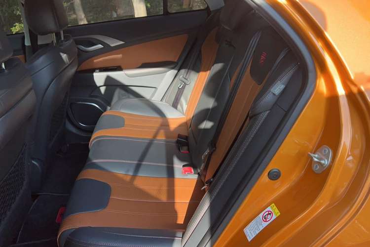 Used BYD Qin New Energy 2015 1.5T Dual-Crown Flagship Plus Edition Interior 1
