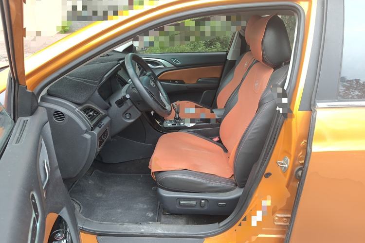 Used BYD Qin New Energy 2015 1.5T Dual-Crown Flagship Plus Edition Left Front Seat