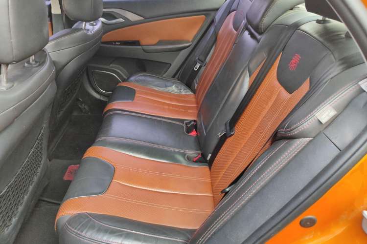 Used BYD Qin New Energy 2015 1.5T Dual-Crown Flagship Plus Edition Left Rear Seat