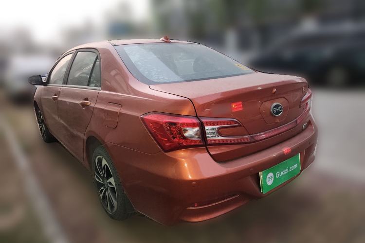 Used BYD Qin New Energy 2015 1.5T Dual-Crown Flagship Plus Edition Rear Left 45 Deg