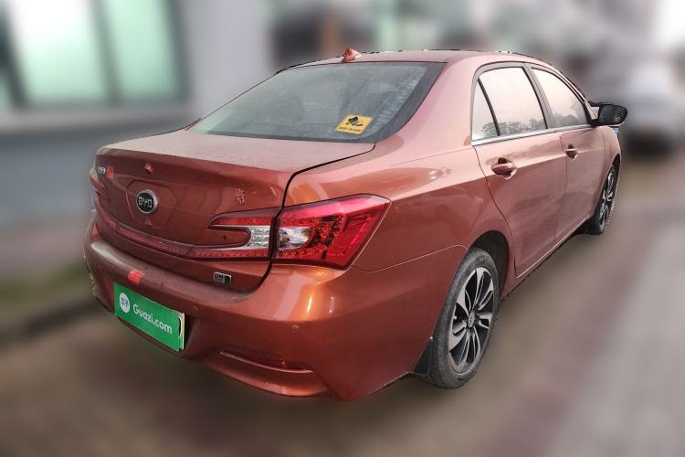 Used BYD Qin New Energy 2015 1.5T Dual-Crown Flagship Plus Edition Rear Right 45 Deg