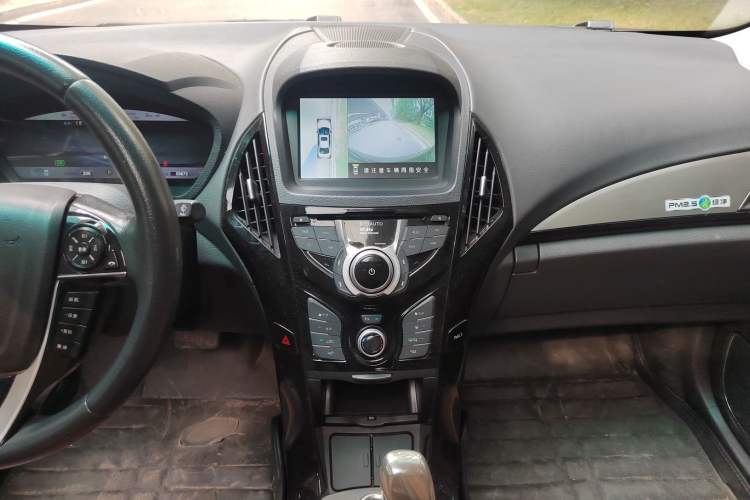 Used BYD Qin New Energy 2016 Qin EV300 Prestige Model Audio And AC Panel
