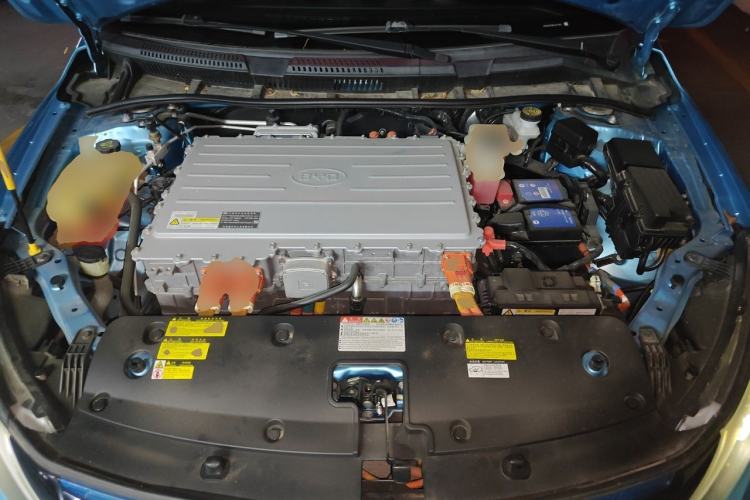 Used BYD Qin New Energy 2016 Qin EV300 Flagship Model Engine Bay