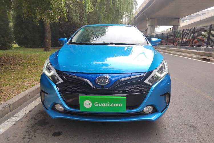 Used BYD Qin New Energy 2016 Qin EV300 Prestige Model Front