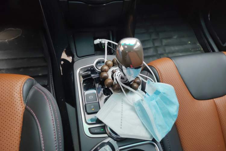 Used BYD Qin New Energy 2016 Qin EV300 Prestige Model Gear Lever