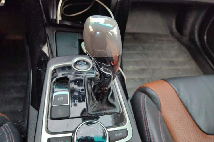 Used BYD Qin New Energy 2016 Qin EV300 Prestige Model Gear Lever