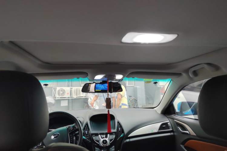 Used BYD Qin New Energy 2016 Qin EV300 Prestige Model Headliner