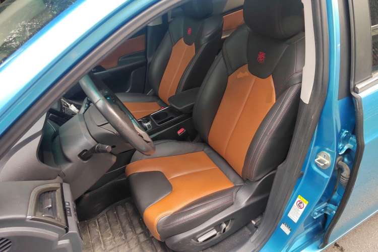 Used BYD Qin New Energy 2016 Qin EV300 Prestige Model Left Front Seat