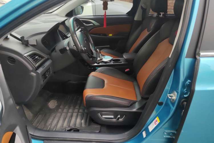 Used BYD Qin New Energy 2016 Qin EV300 Prestige Model Left Front Seat