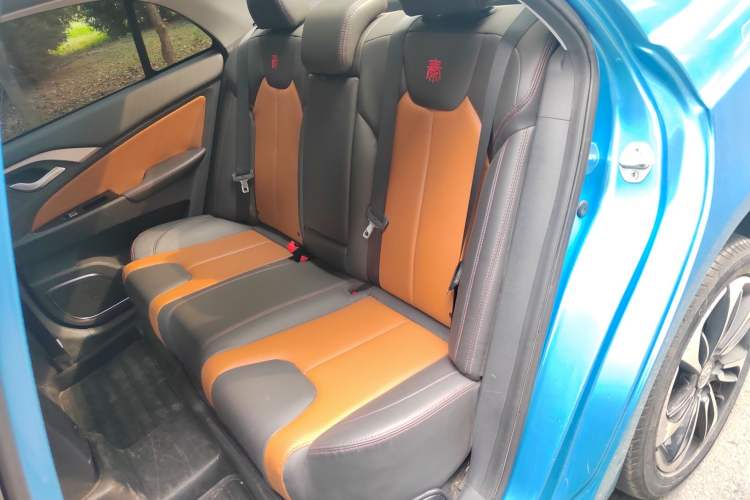 Used BYD Qin New Energy 2016 Qin EV300 Prestige Model Left Rear Seat