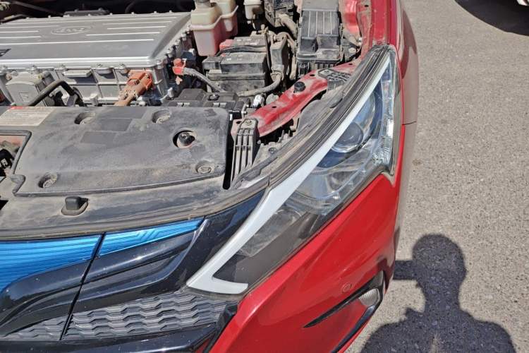 Used BYD Qin New Energy 2016 Qin EV300 Flagship Model Engine Bay Left