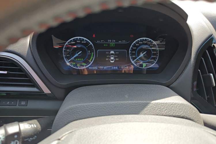 Used BYD Qin New Energy 2016 Qin EV300 Flagship Model Instrument Cluster