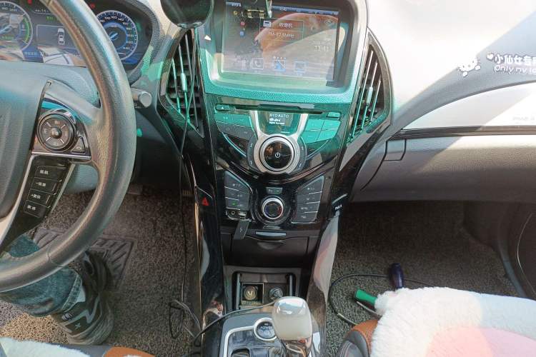Used BYD Qin New Energy 2016 Qin EV300 Prestige Model Audio And AC Panel