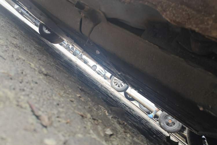 Used BYD Qin New Energy 2016 Qin EV300 Prestige Model Chassis Rear Left