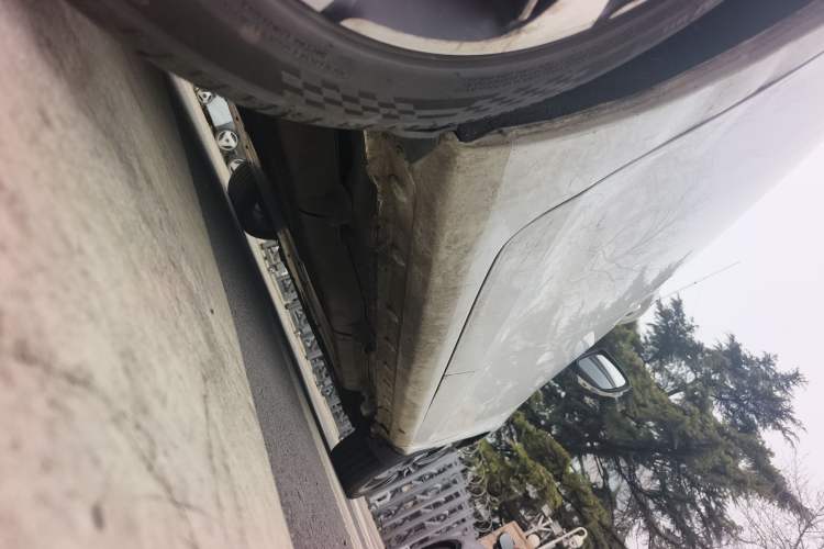Used BYD Qin New Energy 2016 Qin EV300 Prestige Model Chassis Rear Right