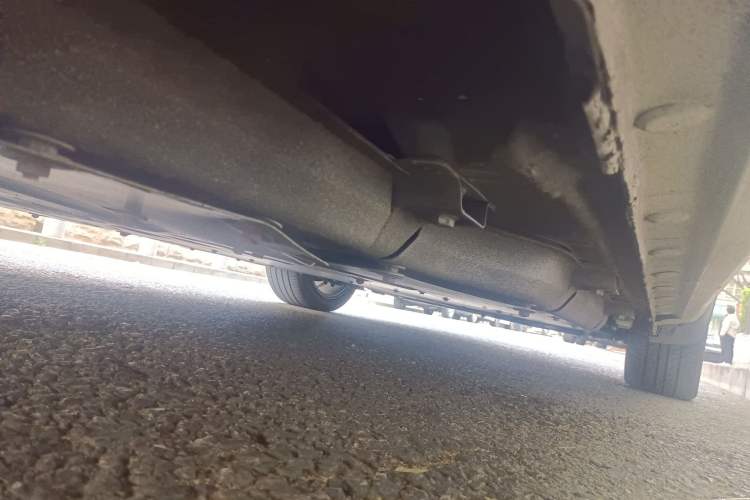 Used BYD Qin New Energy 2016 Qin EV300 Prestige Model Chassis Rear Right