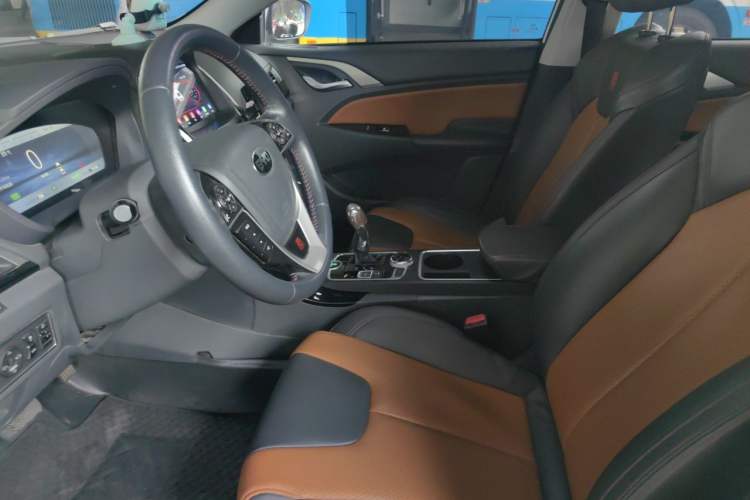 Used BYD Qin New Energy 2016 Qin EV300 Prestige Model Driver Seat