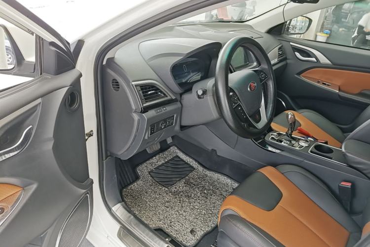 Used BYD Qin New Energy 2016 Qin EV300 Prestige Model Driver Seat