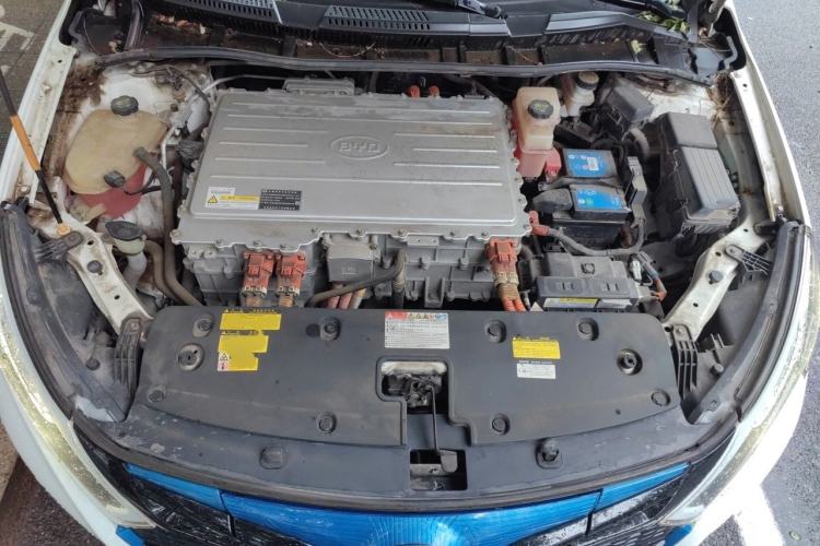 Used BYD Qin New Energy 2016 Qin EV300 Prestige Model Engine Bay