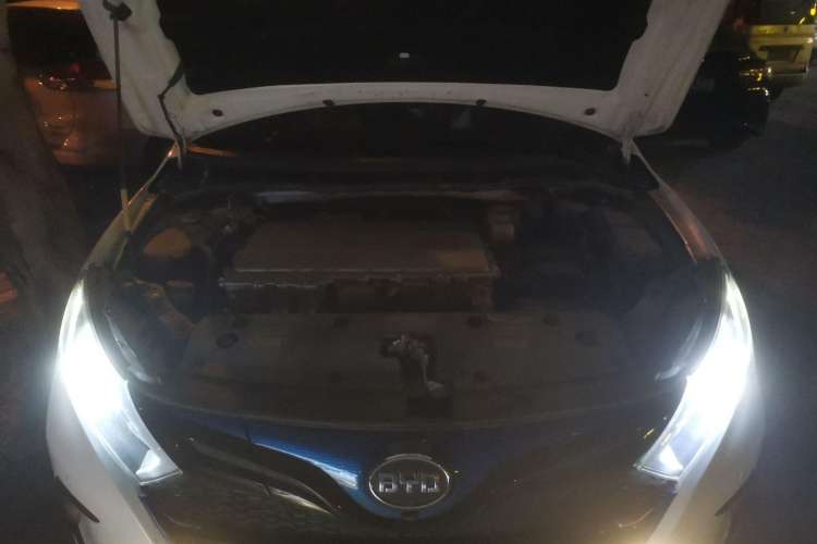 Used BYD Qin New Energy 2016 Qin EV300 Prestige Model Engine Bay
