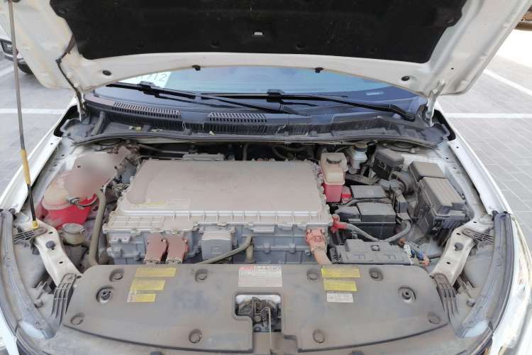 Used BYD Qin New Energy 2016 Qin EV300 Prestige Model Engine Bay