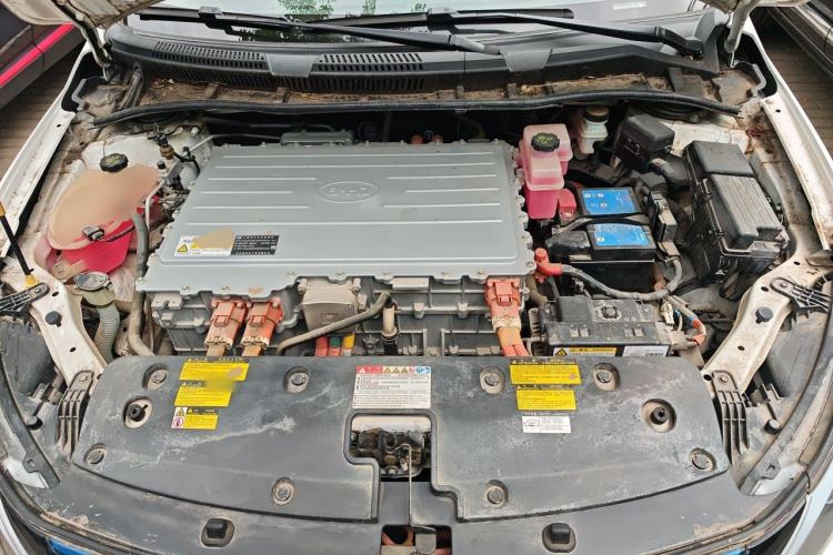 Used BYD Qin New Energy 2016 Qin EV300 Prestige Model Engine Bay