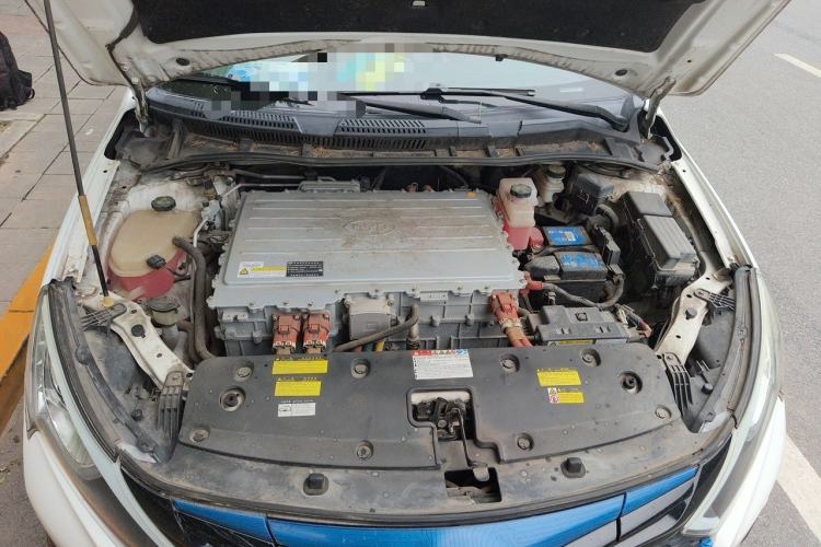 Used BYD Qin New Energy 2016 Qin EV300 Prestige Model Engine Bay