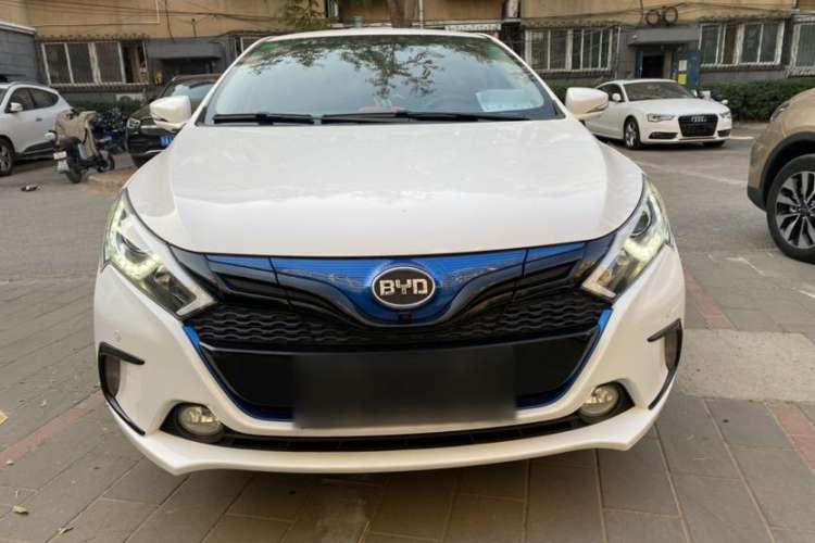 Used BYD Qin New Energy 2016 Qin EV300 Prestige Model Exterior 1