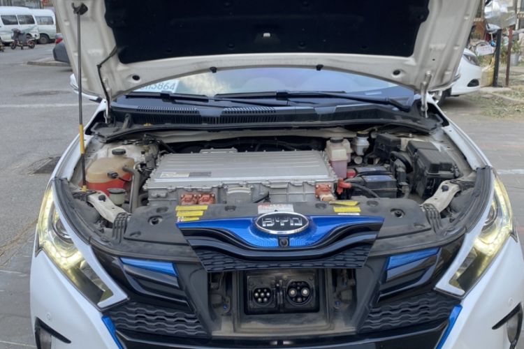 Used BYD Qin New Energy 2016 Qin EV300 Prestige Model Exterior 10