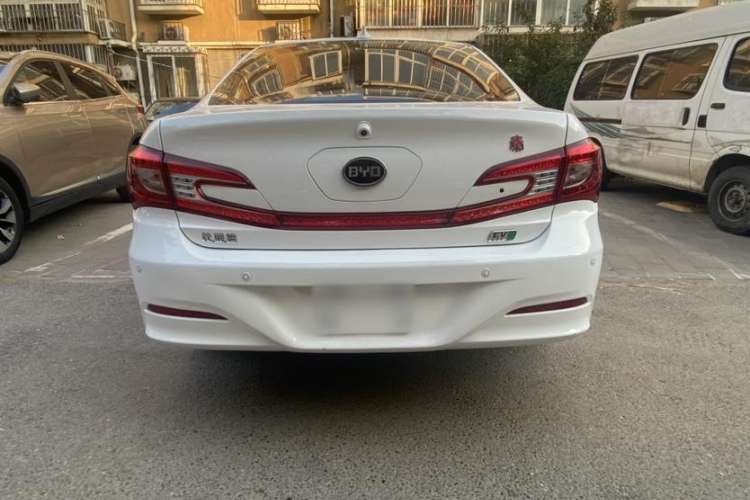 Used BYD Qin New Energy 2016 Qin EV300 Prestige Model Exterior 4